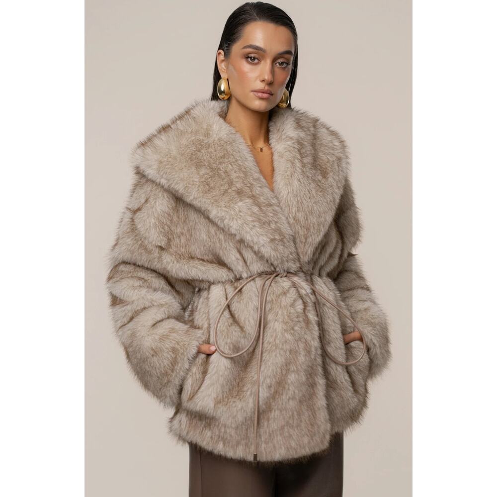 NWT JLuxLabel Ivory/Brown Soft Season Faux Fur Coat, size L/XL